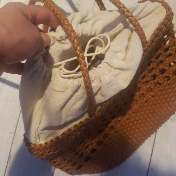 lilly fashion - Picture 2 of 3